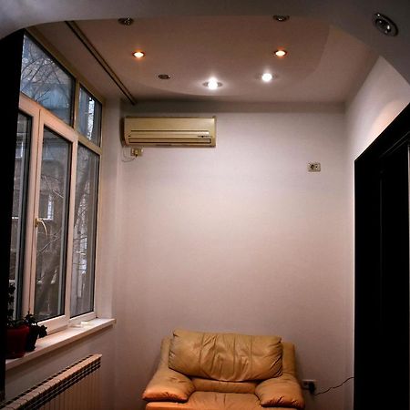 Grand Central Accomodation Sala Palatului Bucarest Exterior foto